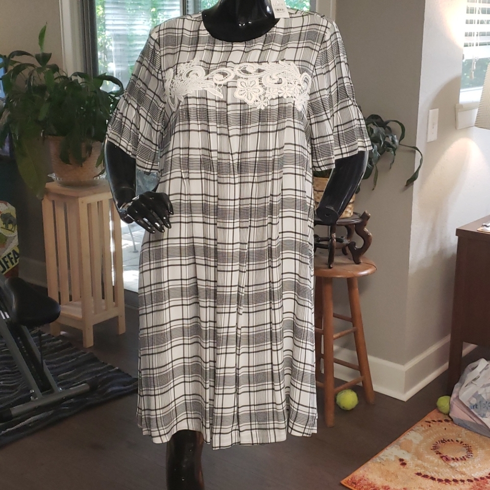 LOFT Swing Dress Black/White L BNWT